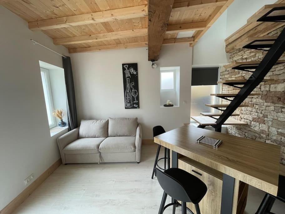 Viré Charmante Maison De Village מראה חיצוני תמונה